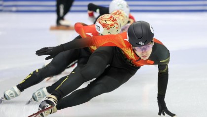 开云Kaiyun-中国短道速滑队进行公开训练 正视挑战力争米兰创佳绩